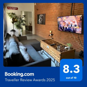 Industrial Cozy Retreat Gzira